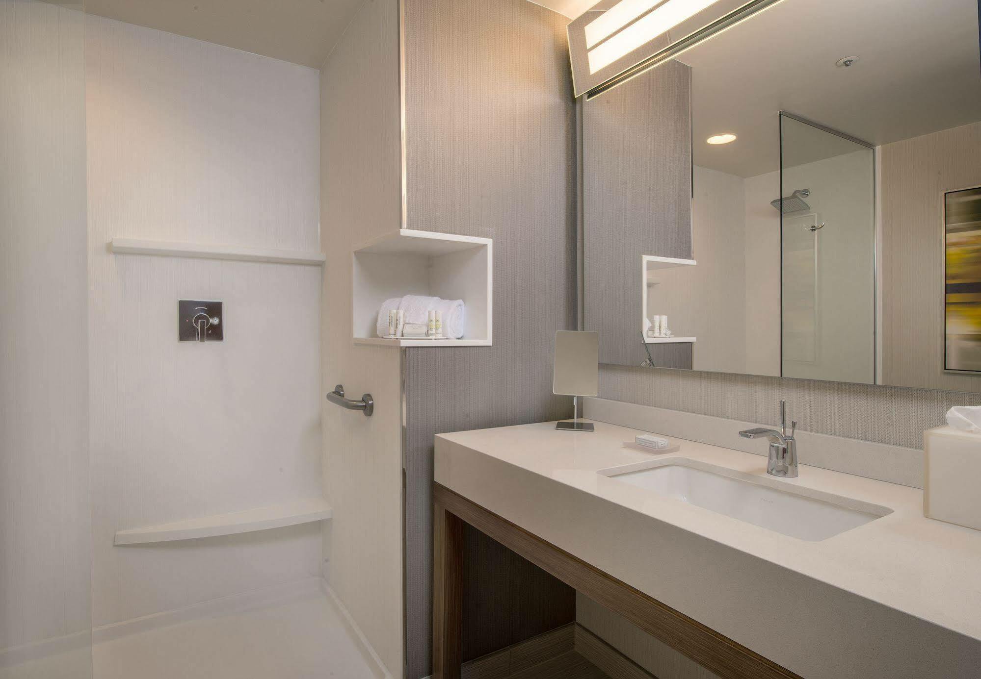 Courtyard By Marriott Reno Downtown/Riverfront Esterno foto